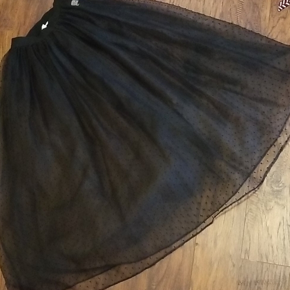 Tulle Cover - Picture 3 of 6